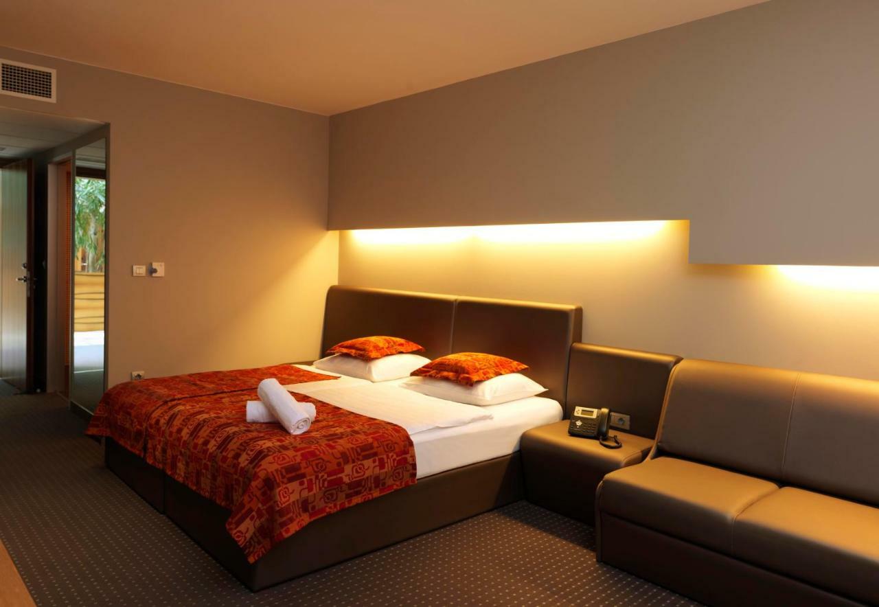Hotel Thermana Park Lasko**** Superior Exterior photo